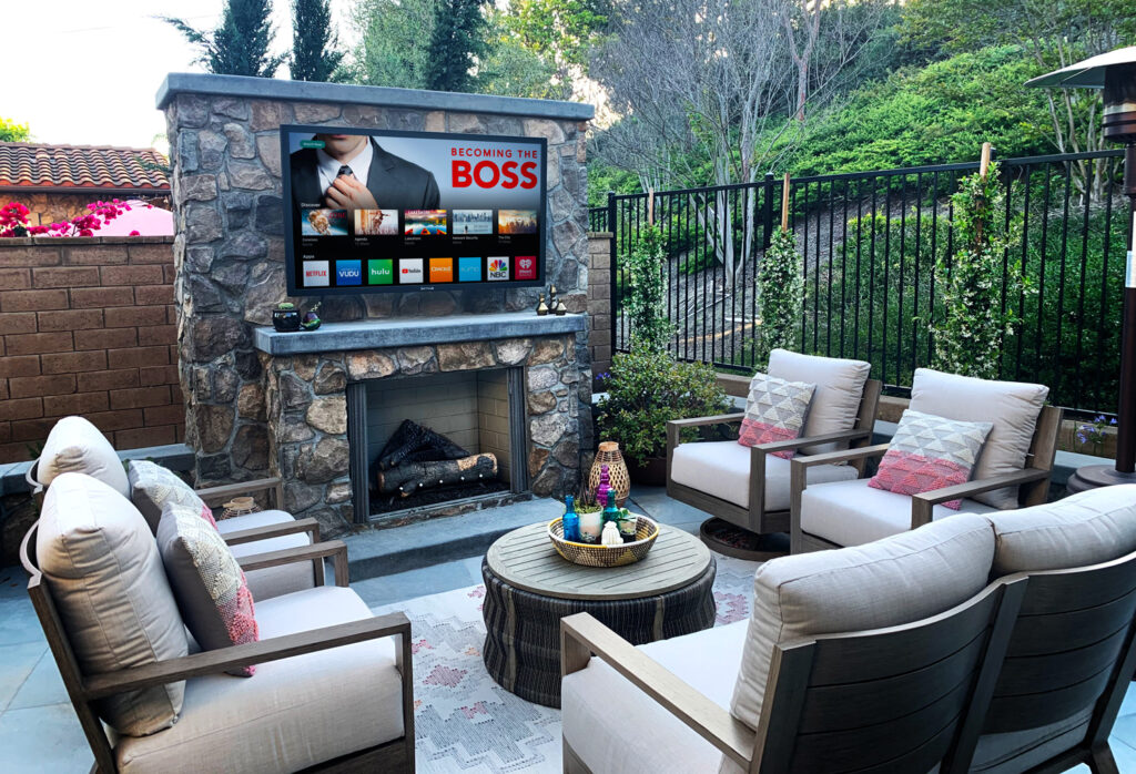 Outdoor TV - TV In garden - MDfx install outdoor cinemas in West London